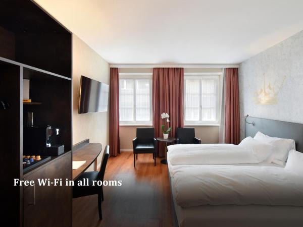 Altstadt Hotel Krone Luzern : photo 6 de la chambre chambre double ou lits jumeaux