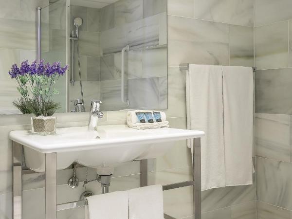 SM Hotel Teatre Auditori : photo 9 de la chambre chambre double ou lits jumeaux