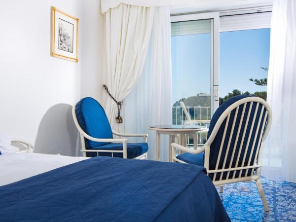 La Vega : photo 3 de la chambre chambre double deluxe avec balcon - vue sur mer