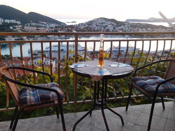 Pansion Panorama Dubrovnik : photo 2 de la chambre chambre double avec salle de bains privative