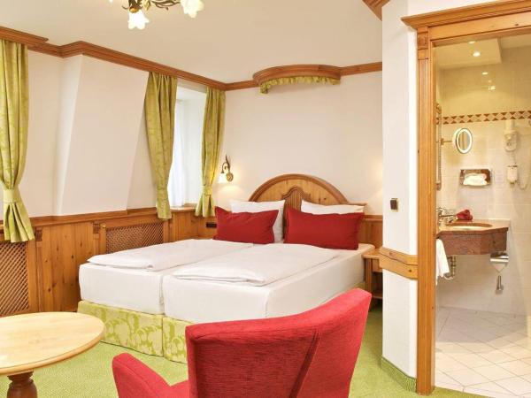 Park Hotel Laim : photo 4 de la chambre suite junior avec vue sur la ville