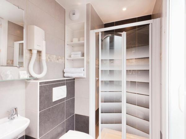 Hôtel Montsouris Orléans : photo 7 de la chambre chambre double