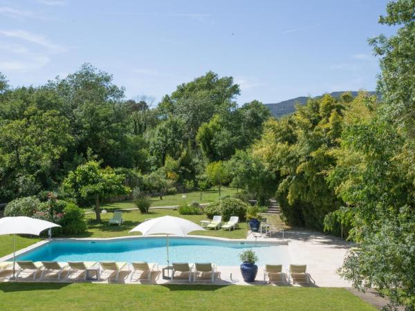 Hotel Le Verger Maelvi : photo 2 de la chambre chambre lit queen-size avec balcon