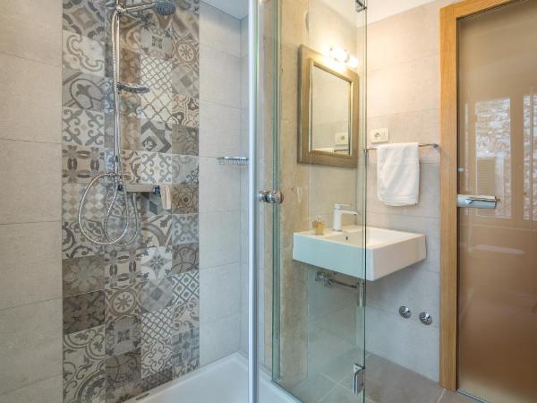 Villa Split Heritage Hotel : photo 4 de la chambre chambre double - annexe