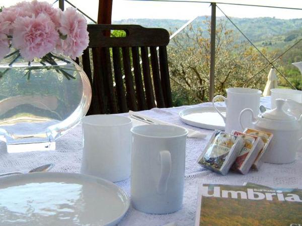 Alta Perugia B&B : photo 6 de la chambre chambre double deluxe (2 adultes + 1 enfant)