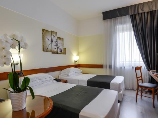 Hotel Bologna Airport : photo 4 de la chambre  chambre double ou lits jumeaux confort