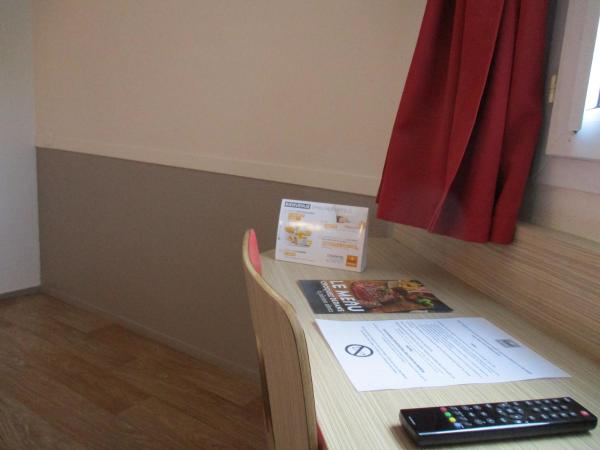 Première Classe Cherbourg - Tourlaville : photo 5 de la chambre chambre lits jumeaux