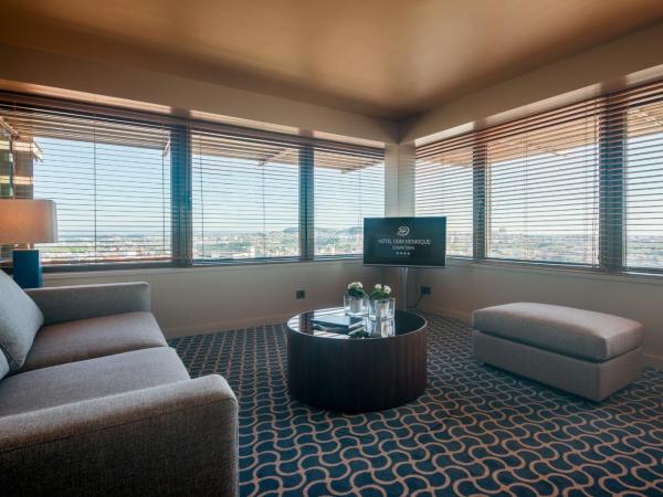 Hotel Dom Henrique - Downtown : photo 6 de la chambre suite panoramique de luxe