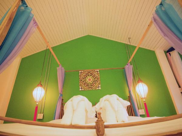 Garden Yard Inn Chiangmai : photo 9 de la chambre chambre lit king-size