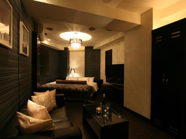 Hotel VARKIN : photo 9 de la chambre chambre lit king-size