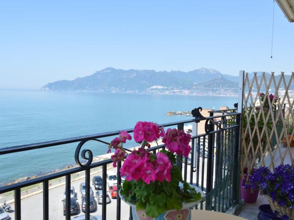 B&B Fronte Del Mare : photo 8 de la chambre chambre double - vue sur mer