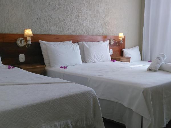Pousada Praia João Fernandes : photo 1 de la chambre chambre triple standard