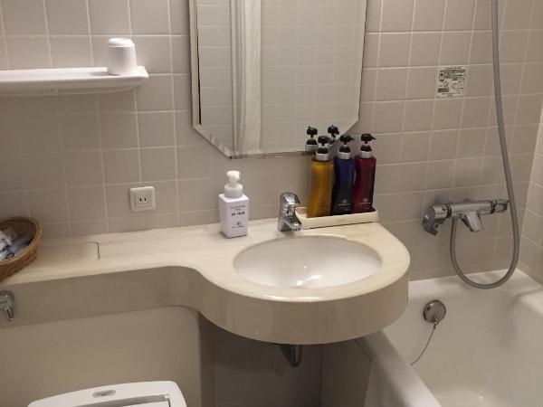 Hotel Monterey Nagasaki : photo 3 de la chambre chambre simple - non-fumeurs