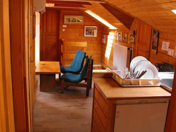 Hungaria Guesthouse : photo 7 de la chambre chambre lits jumeaux Économique avec salle de bains commune