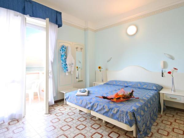 Hotel Cadiz : photo 2 de la chambre chambre double