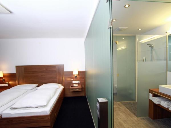 Pension am Kurpark : photo 7 de la chambre chambre double