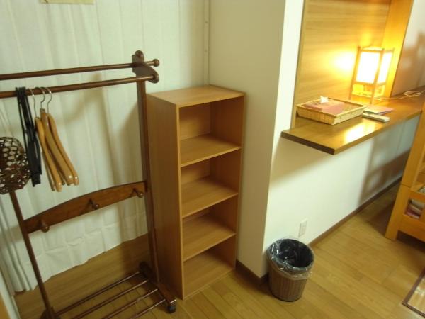 Kyoto Hana Hostel : photo 1 de la chambre chambre avec 4 lits superposés et salle de bains commune