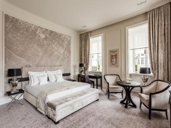 Hotel Bellotto : photo 8 de la chambre chambre lit king-size supérieure