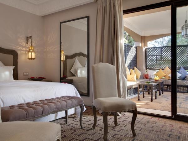 Palais de l'O - Maison d'hôtes : photo 6 de la chambre suite prestige unik