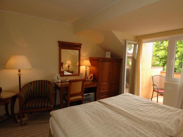Hotel Romantik Eger : photo 10 de la chambre chambre double supérieure