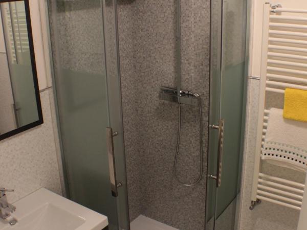 B&B Caterina : photo 6 de la chambre chambre double avec salle de bains privative extérieure