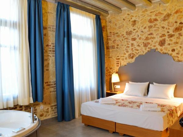 Elia Kentron : photo 2 de la chambre chambre supérieure avec jacuzzi