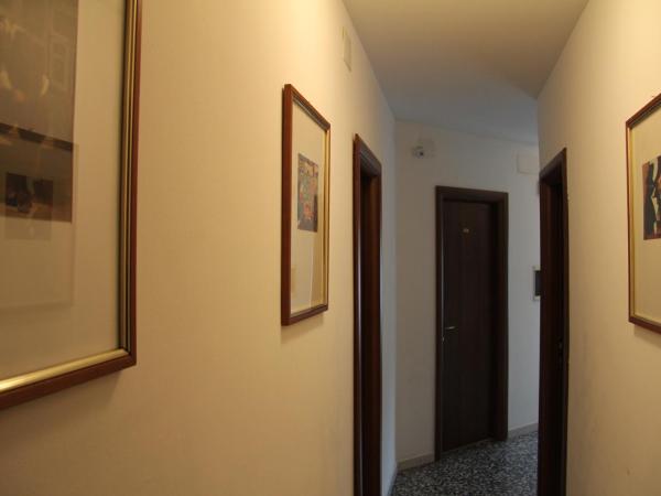 Hotel Bicocca : photo 8 de la chambre chambre triple