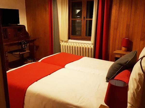 Hotel Du Clocher : photo 5 de la chambre chambre lits jumeaux standard - 1er Étage