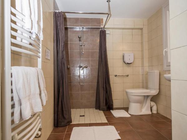 Hotel Kapa Gorry : photo 2 de la chambre chambre double - rez-de-chaussée