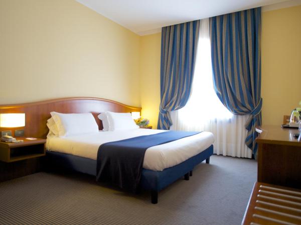 Mercure Genova San Biagio : photo 7 de la chambre chambre standard avec 1 lit double