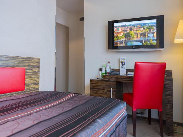 EA Hotel Crystal Palace : photo 2 de la chambre chambre simple