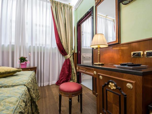 Hotel Vittoria : photo 7 de la chambre chambre double supérieure