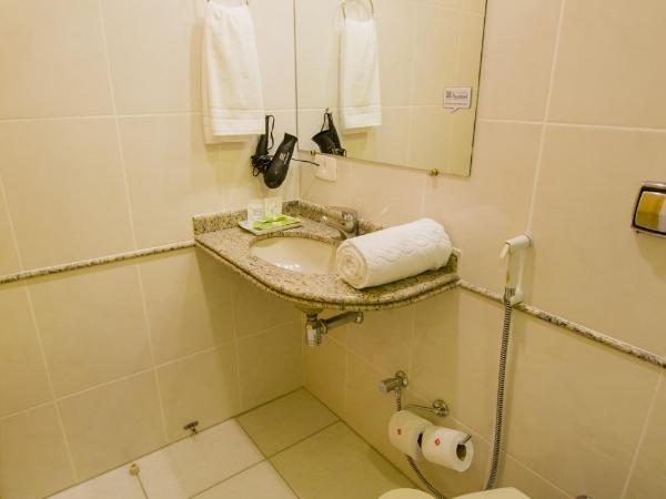 SJ Royal - San Juan Curitiba : photo 2 de la chambre chambre simple