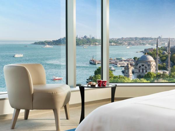Swissotel The Bosphorus Istanbul : photo 2 de la chambre chambre d'angle - vue sur bosphore