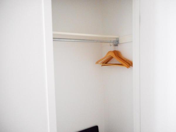 Hotel le Roberval : photo 2 de la chambre studio lit queen-size