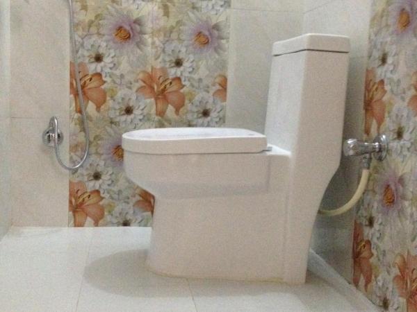 Bishnu Homestay : photo 1 de la chambre chambre double ou lits jumeaux deluxe - vue sur lac