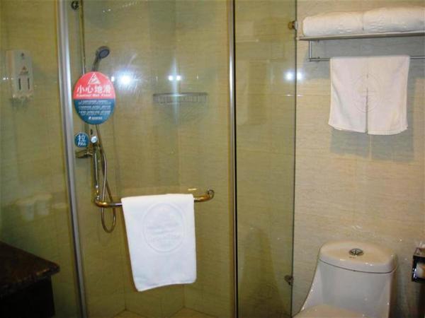 Greentree Inn Nanjing Shanxi Road Cloth City Business Hotel : photo 5 de la chambre chambre lits jumeaux standard - citoyens chinois continentaux