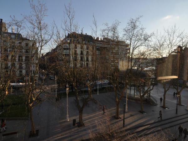 Pension Alameda : photo 9 de la chambre chambre double ou lits jumeaux extérieure