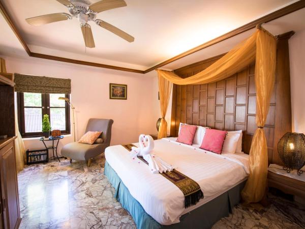 Koh Chang Cliff Beach Resort : photo 1 de la chambre chambre double ou lits jumeaux supérieure - vue sur jardin