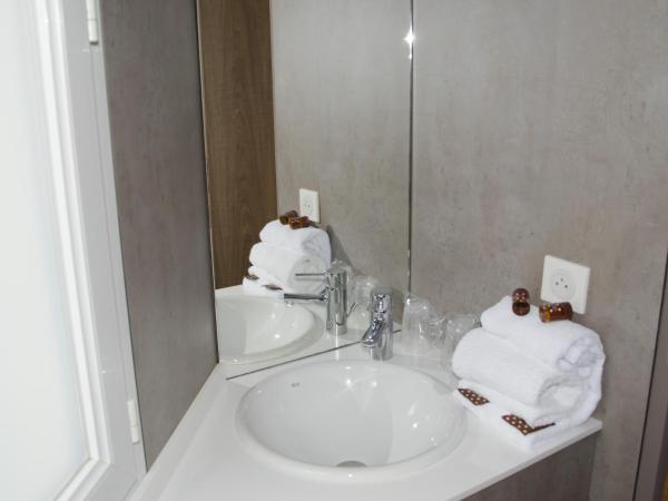 Hotel Le Revest : photo 3 de la chambre chambre double prestige