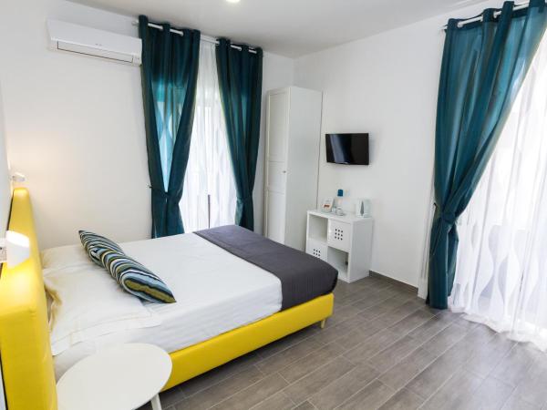 Etna Suite Group : photo 4 de la chambre chambre double ou lits jumeaux affaires