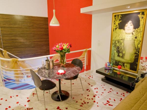 Motel Acqua (Adult Only) : photo 5 de la chambre suite junior avec piscine privée