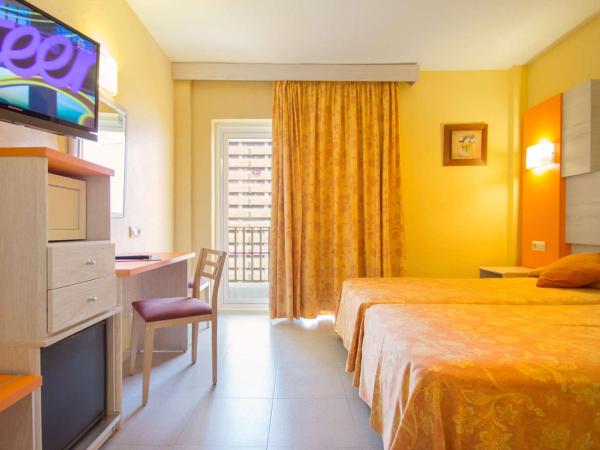 Hotel Servigroup Orange : photo 2 de la chambre chambre lits jumeaux