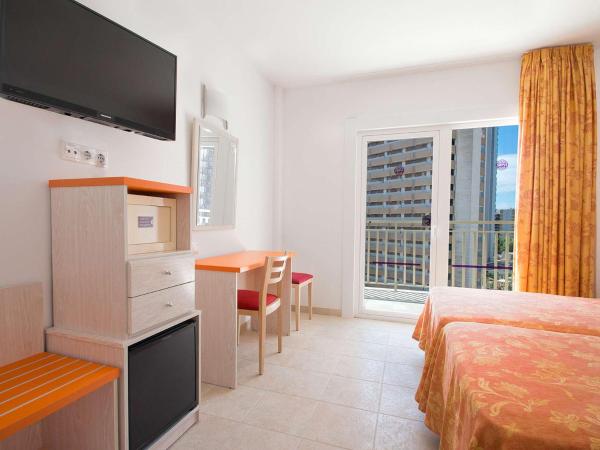 Hotel Servigroup Orange : photo 4 de la chambre chambre lits jumeaux
