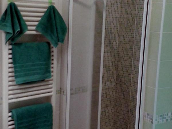 Cristina Apartment : photo 5 de la chambre chambre deluxe double ou lits jumeaux