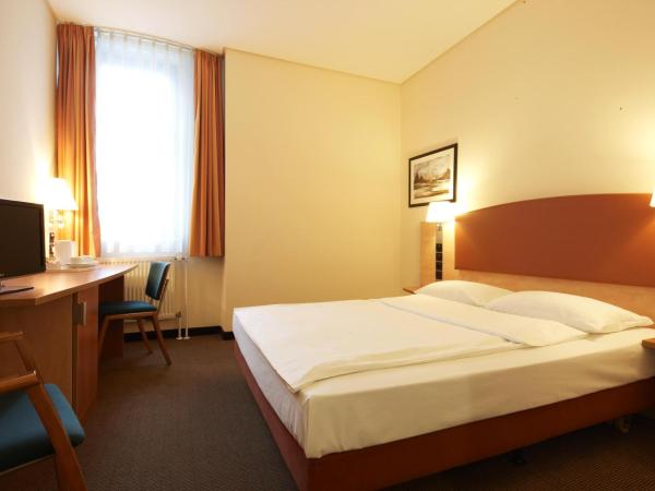 IntercityHotel Berlin Ostbahnhof : photo 3 de la chambre chambre double supérieure