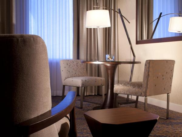 The Westin Dallas Downtown : photo 1 de la chambre suite d’angle lit king-size