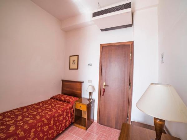 Hotel Isola Bella : photo 2 de la chambre chambre simple - vue sur mer