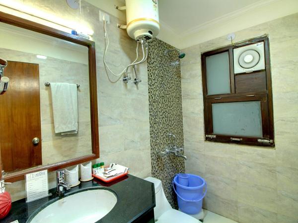 STAAYZ Premium Gurgaon : photo 1 de la chambre chambre deluxe double ou lits jumeaux