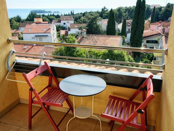 Villa Monsena : photo 5 de la chambre chambre familiale (2 adultes et 2 enfants)